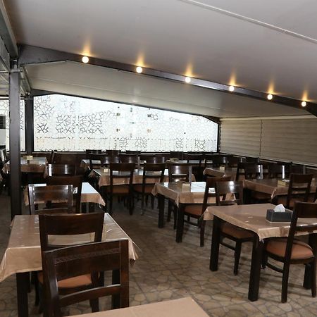 Grape Village Hotel Amman Exterior photo