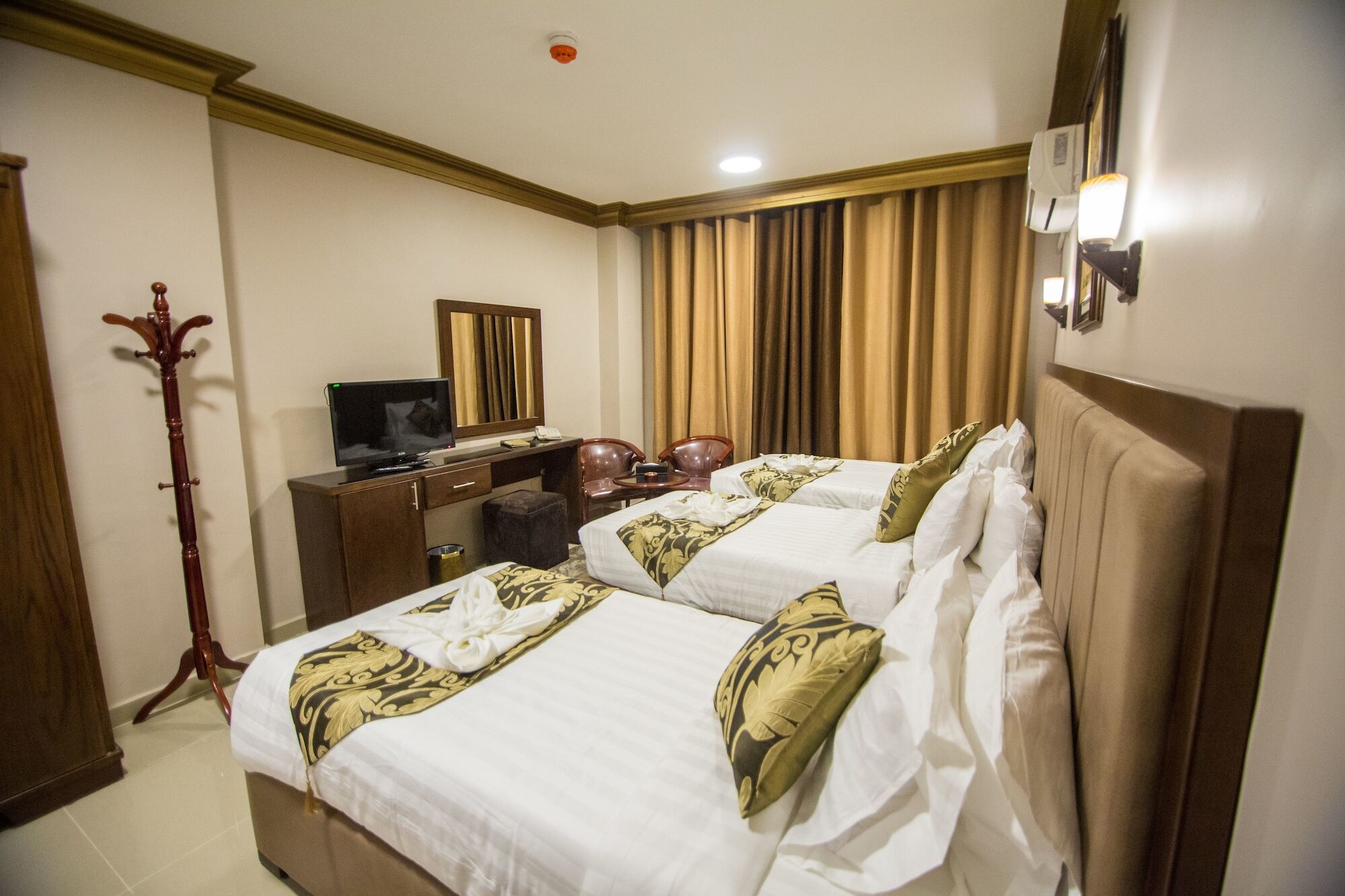 Grape Village Hotel Amman Exterior photo